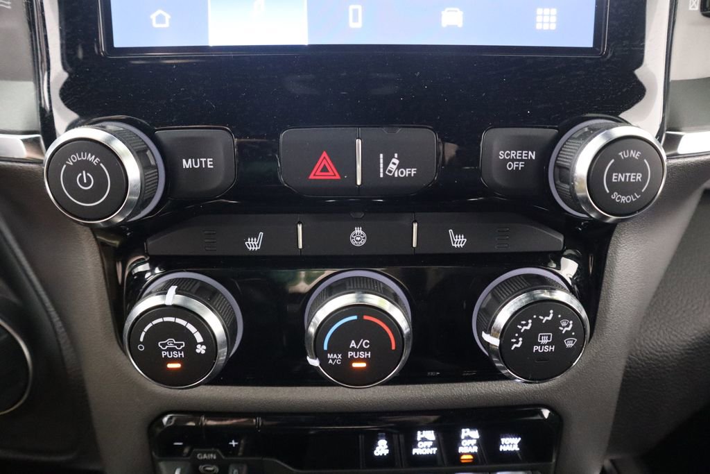 Used 2025 RAM 1500 Big Horn image 24