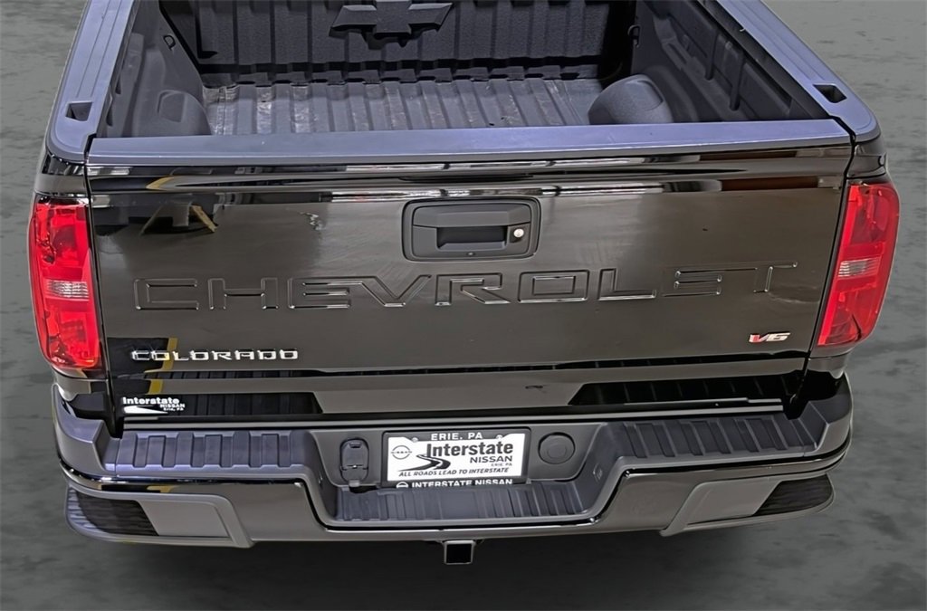 Used 2022 Chevrolet Colorado LT w/ LT Convenience Package image 11