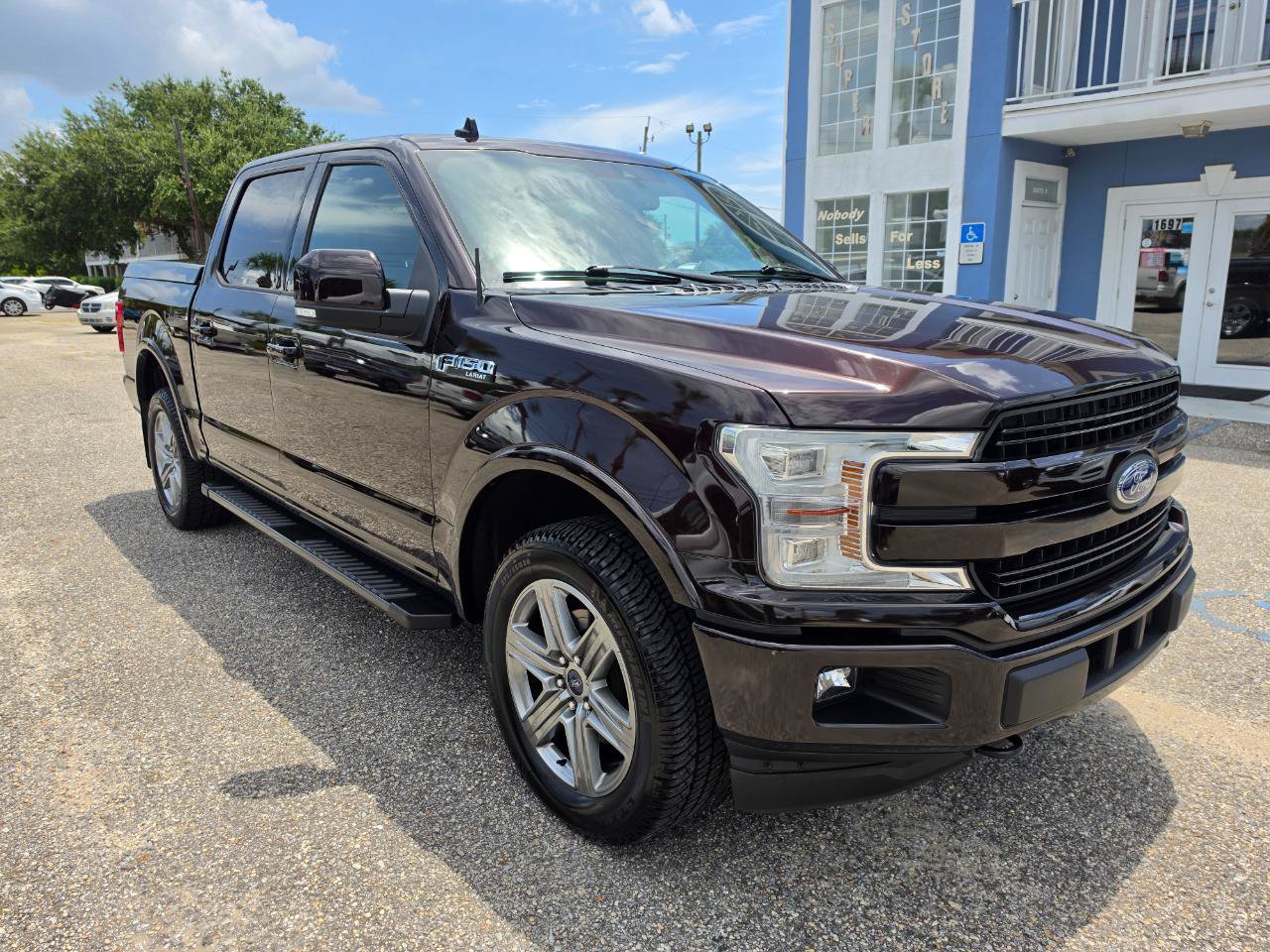 Used 2018 Ford F150 Lariat w/ Equipment Group 502A Luxury AWD/4WD image 7