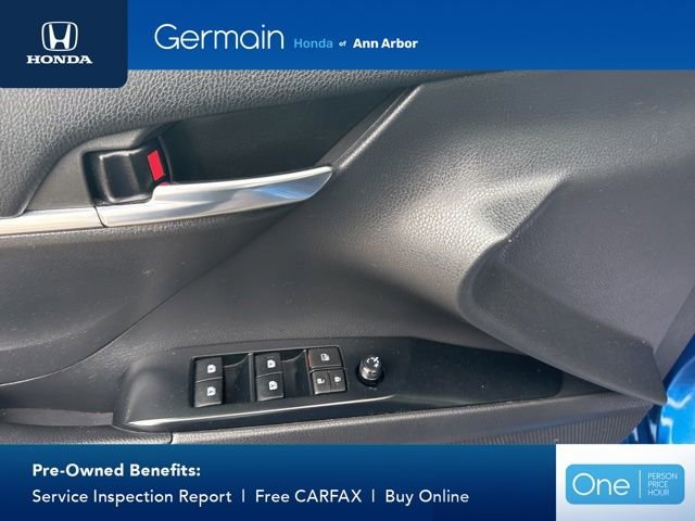 Used 2020 Toyota Camry LE FWD image 18