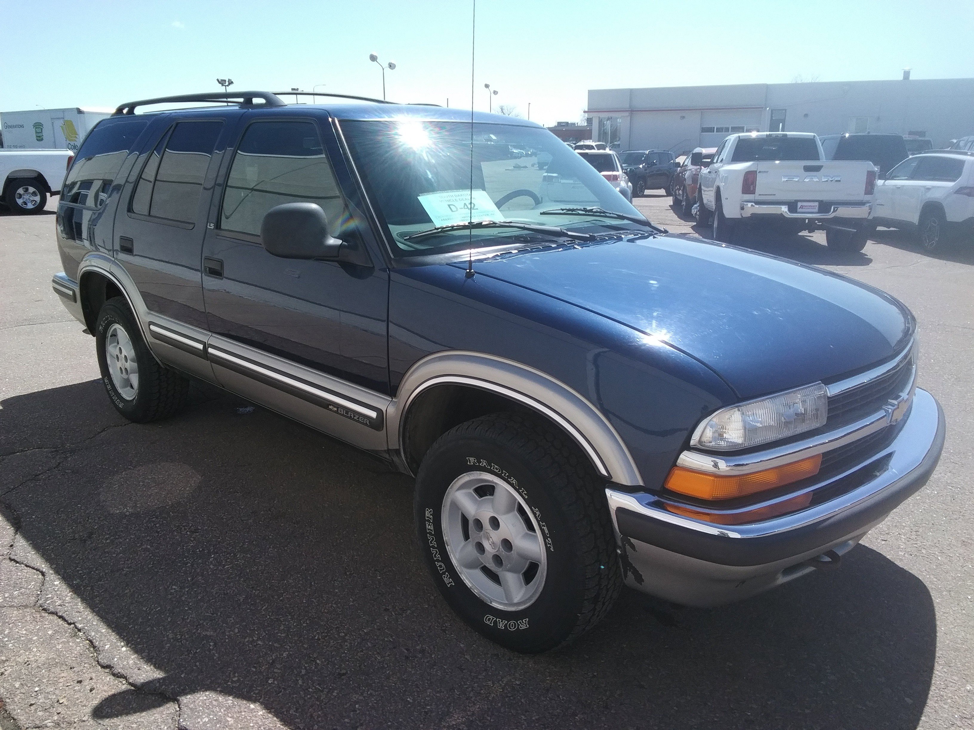 Used 1998 Chevrolet Blazer LS w/ Preferred Equipment Group AWD/4WD image 4