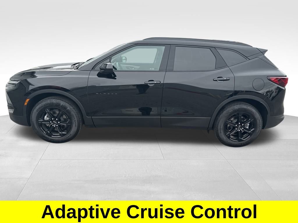 Used 2025 Chevrolet Blazer LT w/ Convenience Package image 10