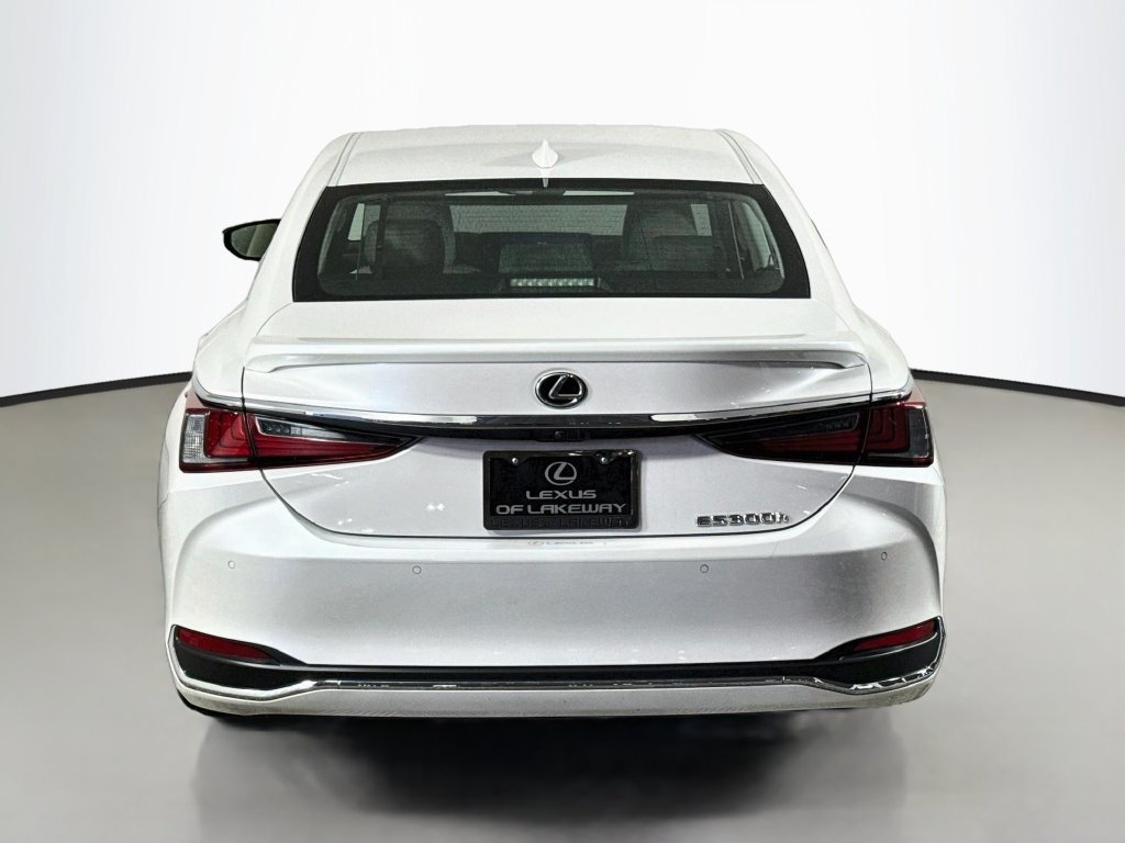 Certified 2024 Lexus ES 300h w/ Technology Package FWD image 6