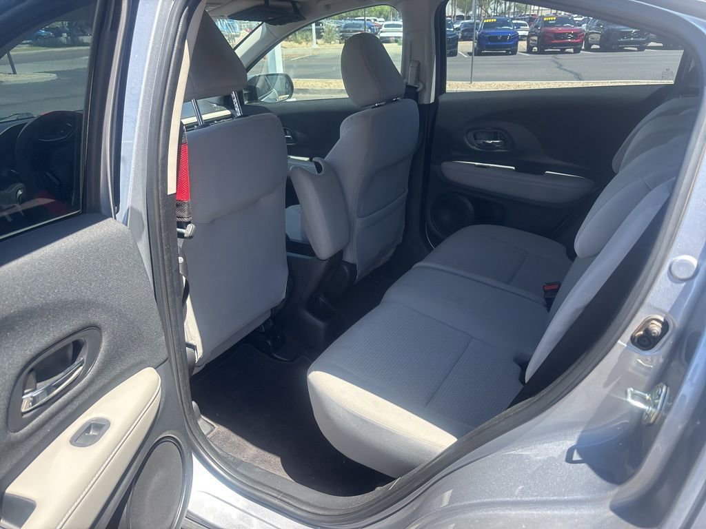 Used 2021 Honda HR-V LX image 9