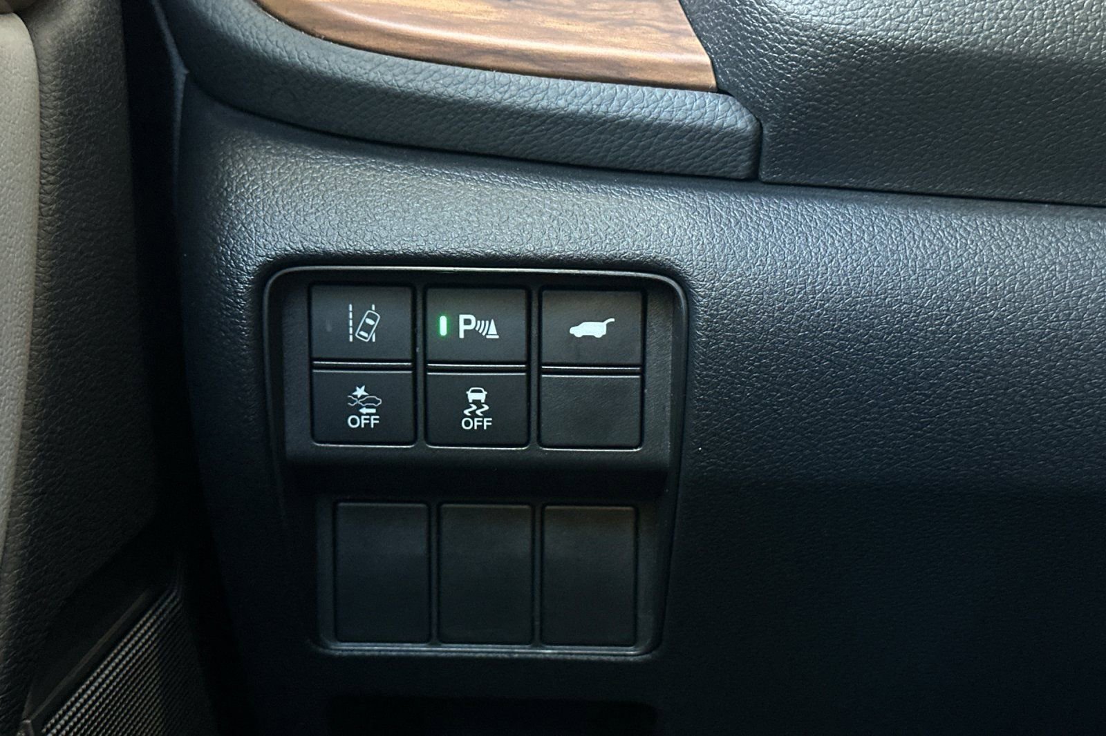 Used 2022 Honda CR-V Touring image 32