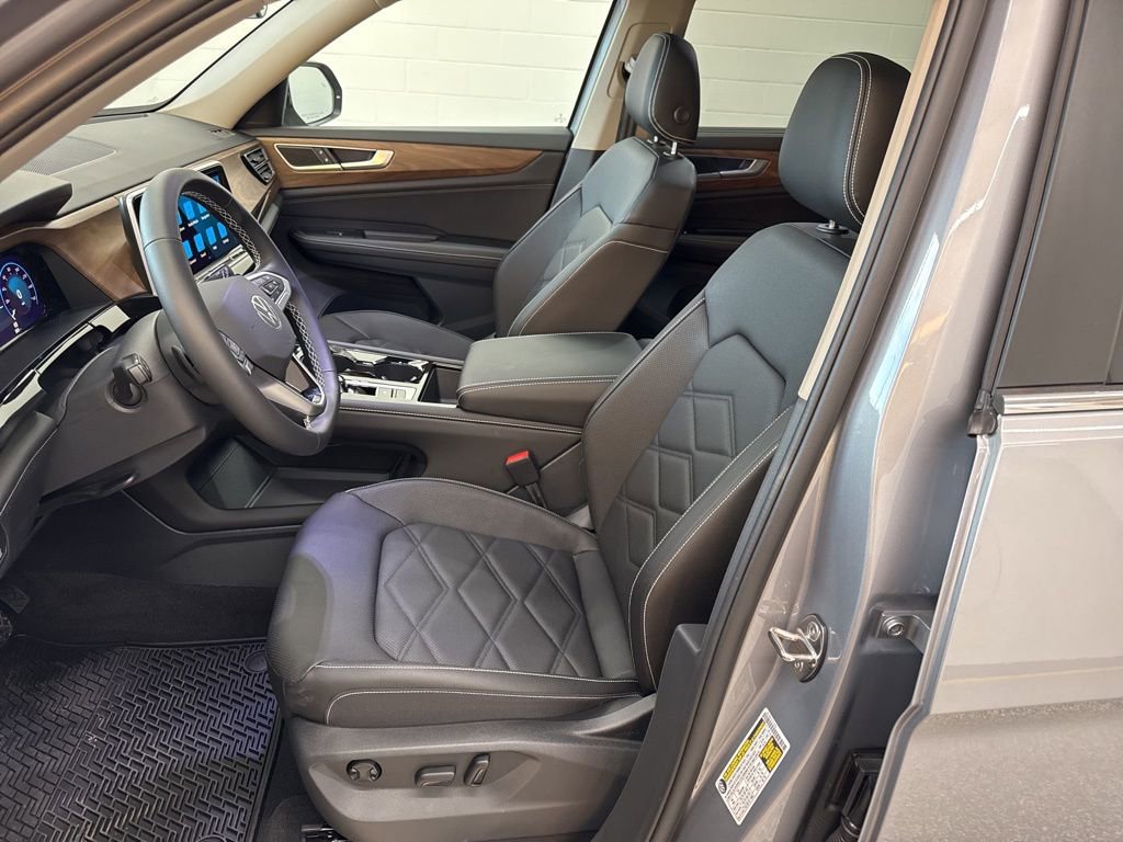 New 2026 Volkswagen Atlas SE image 15
