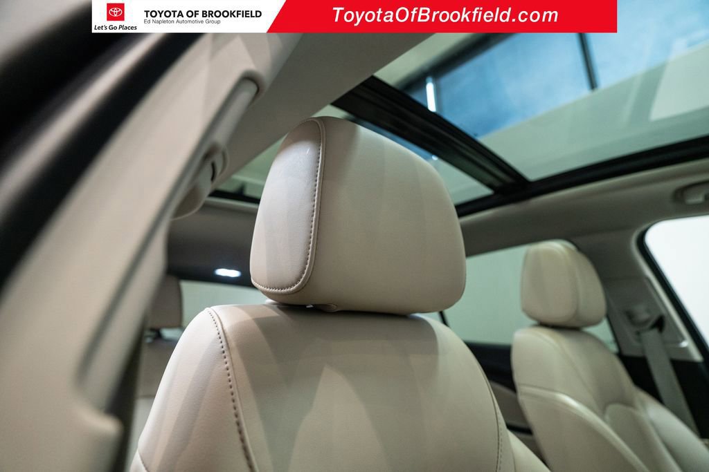 Used 2020 Buick Envision Essence image 14