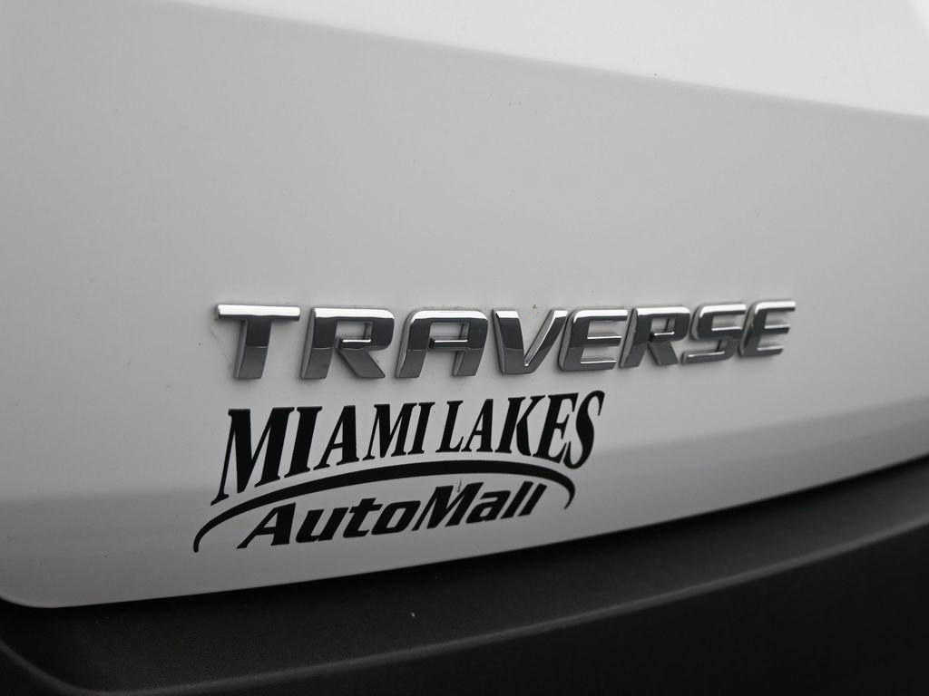 Used 2023 Chevrolet Traverse LT image 34