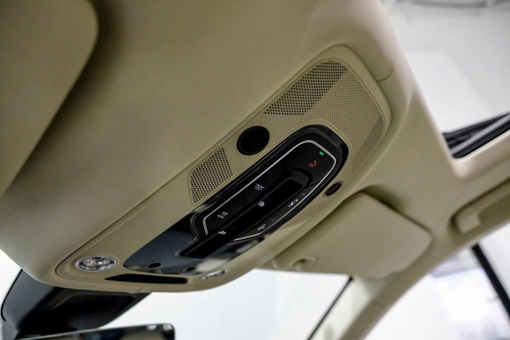 Used 2023 Bentley Bentayga Speed image 20