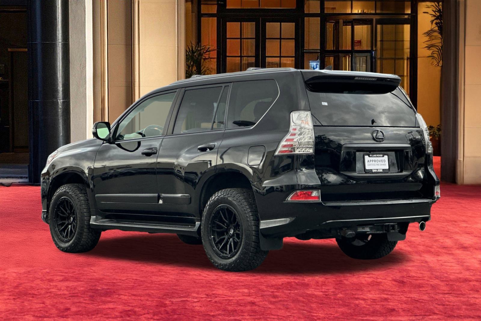 Used 2019 Lexus GX 460 image 4