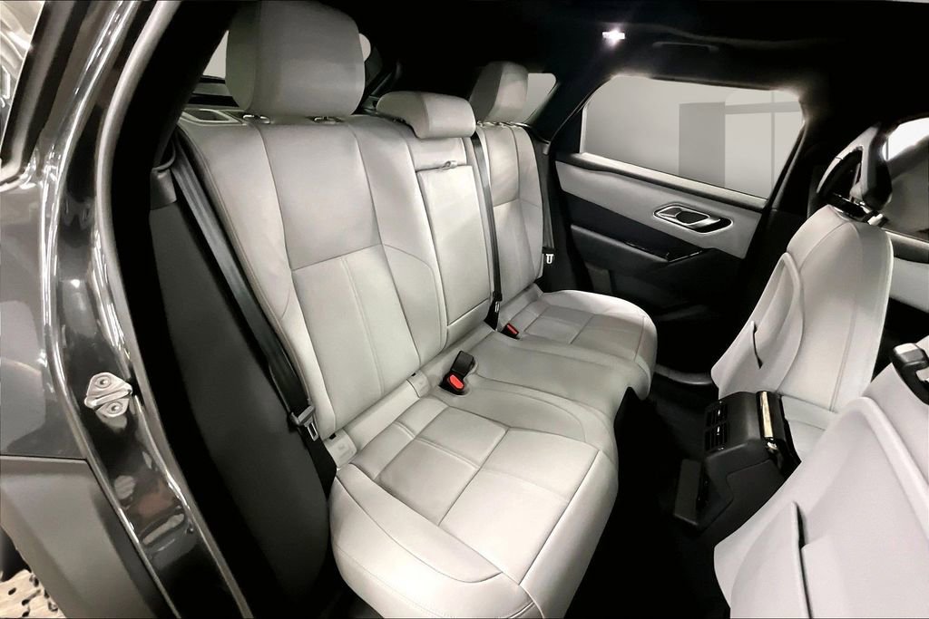 New 2026 Land Rover Range Rover Velar Dynamic SE image 10