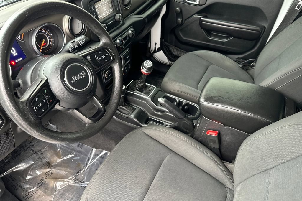 Used 2018 Jeep Wrangler Unlimited Sport AWD/4WD image 10