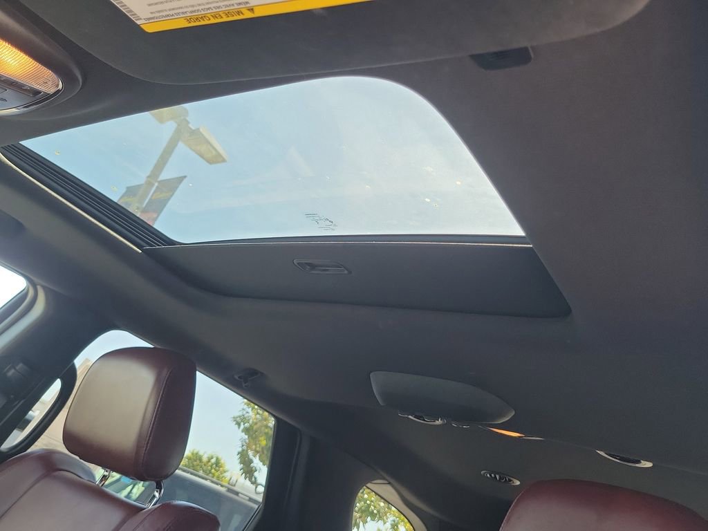 Used 2024 Dodge Durango GT image 16