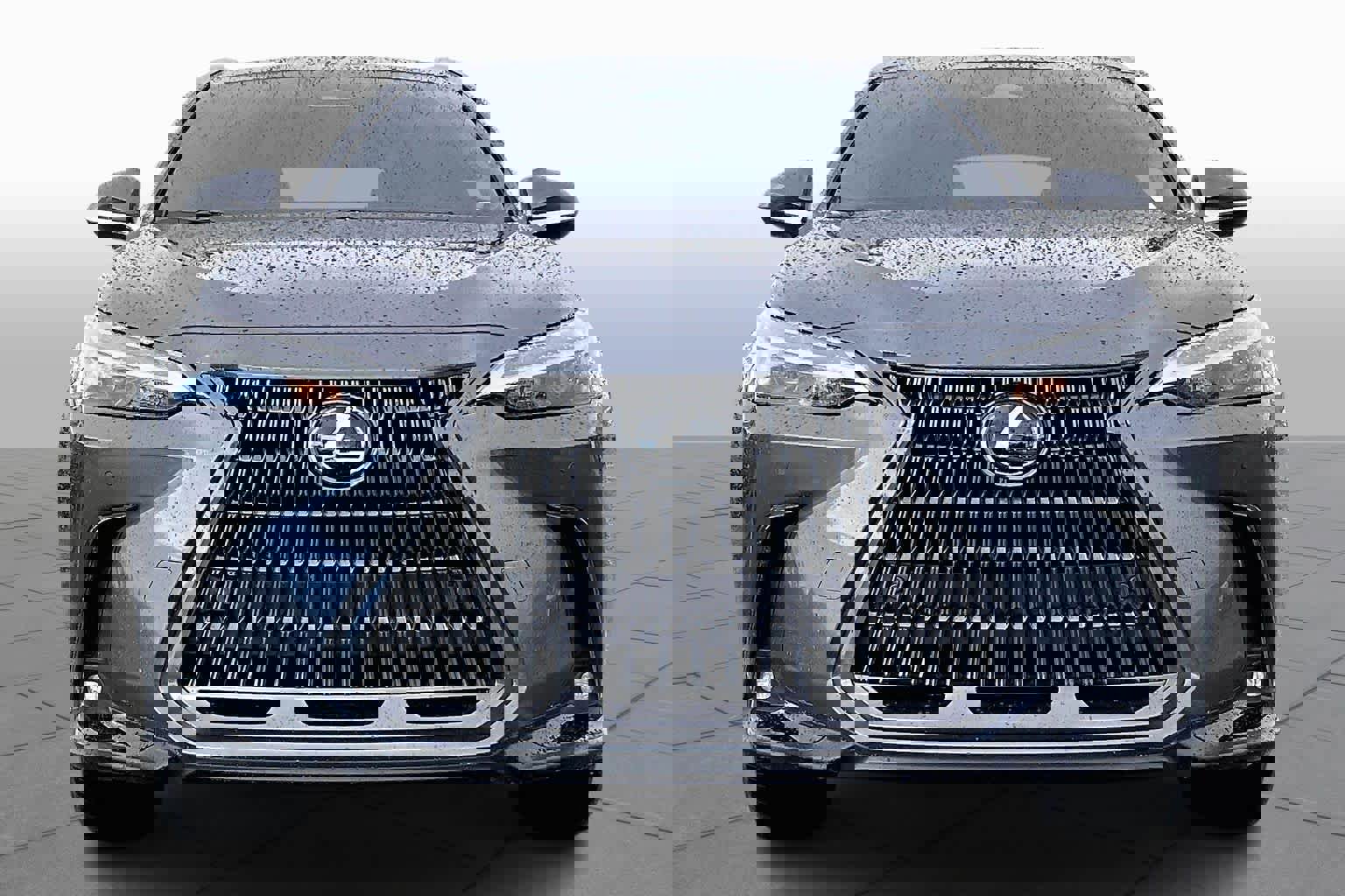 Used 2025 Lexus NX 350 Premium image 3