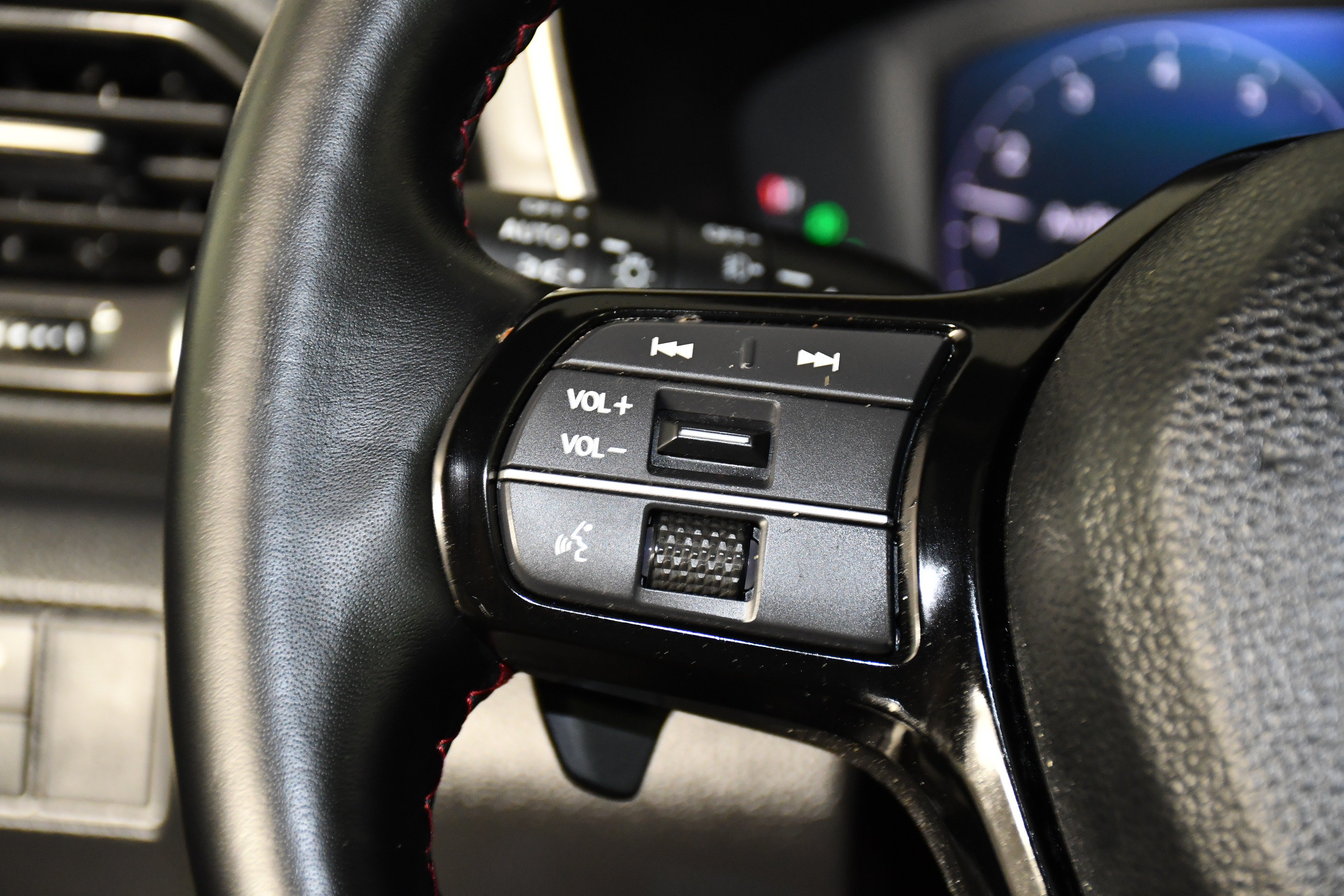Certified 2026 Honda Pilot Black Edition image 20