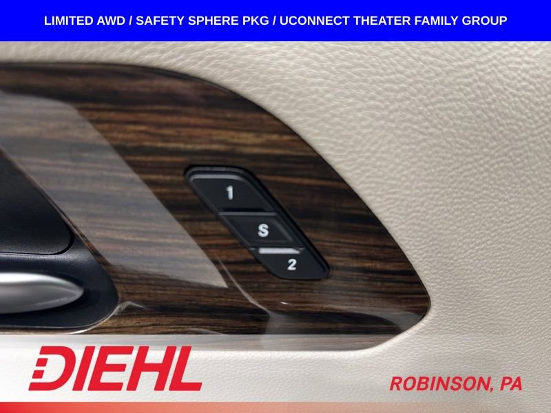 Used 2023 Chrysler Pacifica Limited w/ Uconnect Theater Family Group AWD/4WD image 30