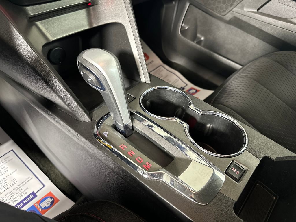 Used 2015 GMC Terrain SLE FWD image 22