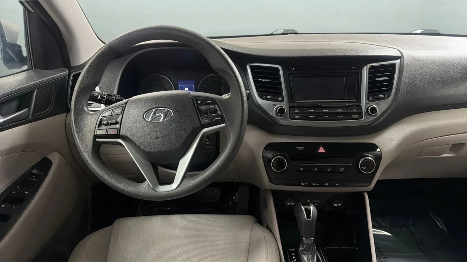 Used 2016 Hyundai Tucson SE w/ Option Group 02 FWD image 10