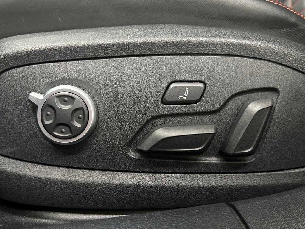 Used 2024 Audi S4 Premium Plus w/ Premium Plus Package image 12