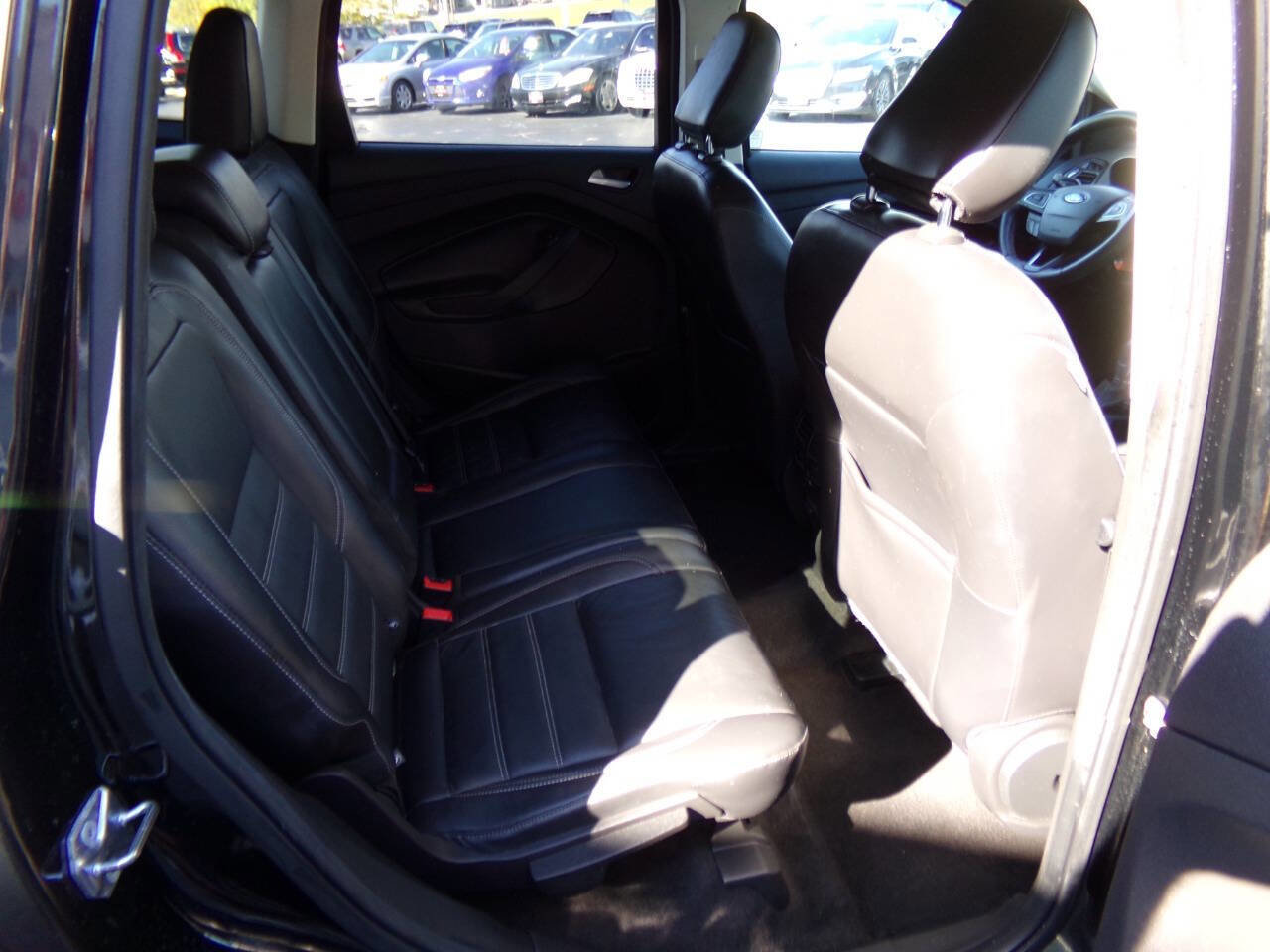 Used 2018 Ford Escape SEL image 23