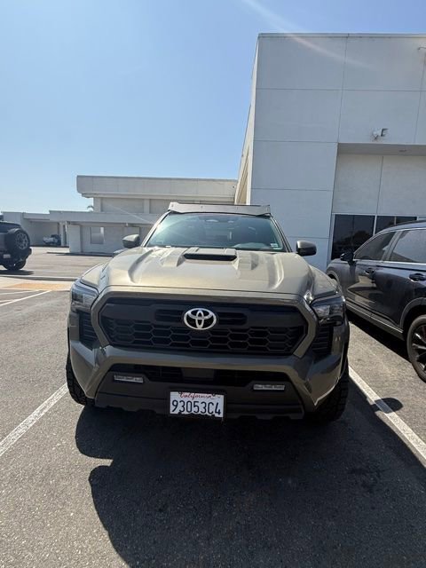 Used 2024 Toyota Tacoma TRD Sport AWD/4WD image 1