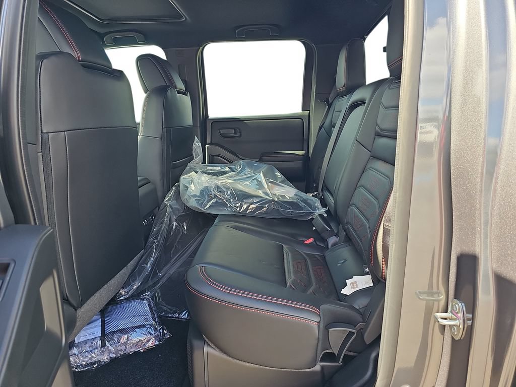 New 2027 Nissan Frontier PRO-4X w/ Pro Premium Package AWD/4WD image 14