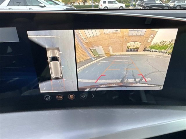 New 2026 Cadillac Vistiq Sport image 25