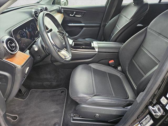 Used 2023 Mercedes-Benz GLC 300 4MATIC image 16