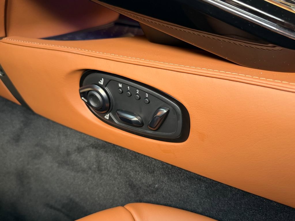 New 2026 Aston Martin V8 Vantage Convertible image 33