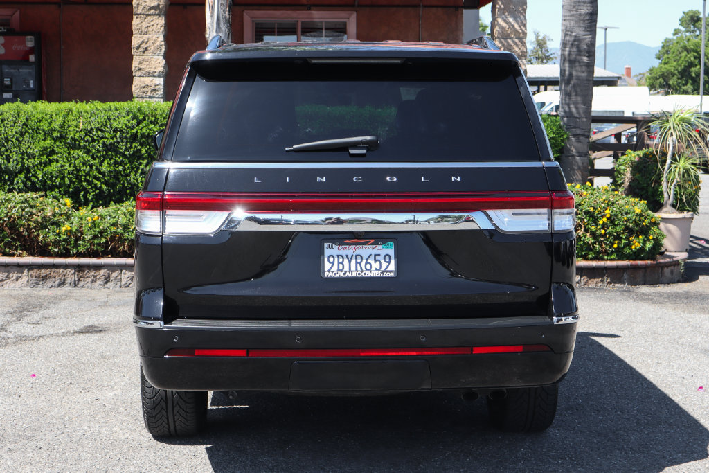 Used 2022 Lincoln Navigator L 4WD image 7