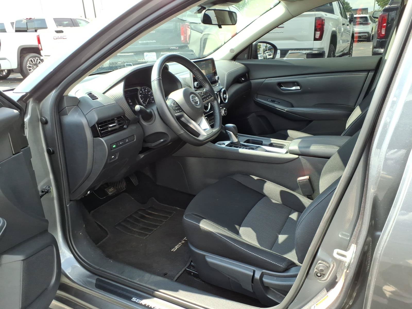 Used 2021 Nissan Sentra SV FWD image 20