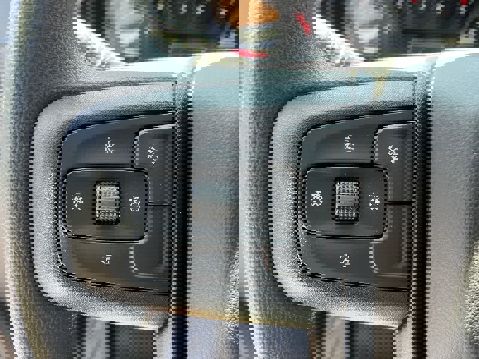 New 2024 GMC Sierra 2500 Pro w/ Convenience Package image 28