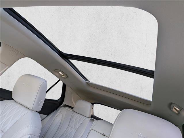 Used 2023 Buick Envision Avenir image 14