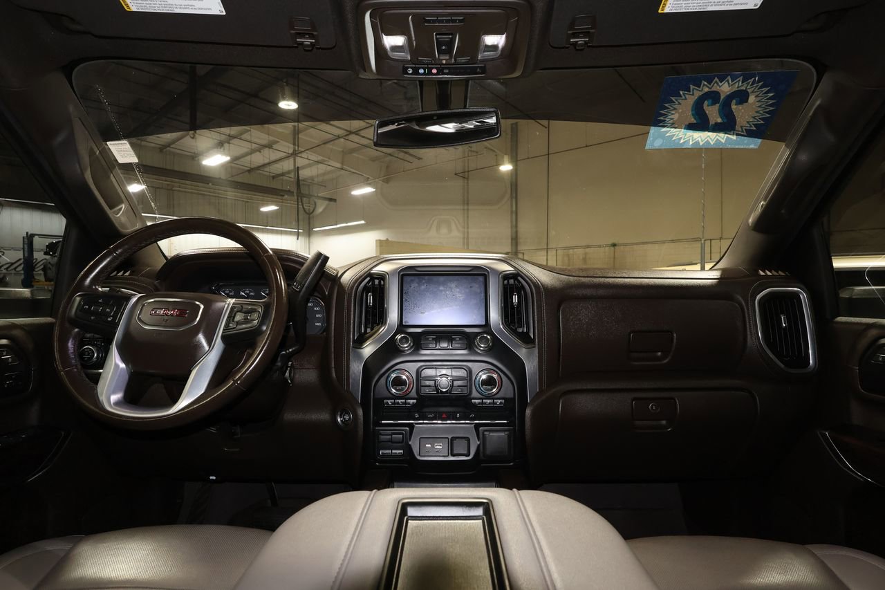 Used 2022 GMC Sierra 2500 SLT w/ SLT Convenience Package image 29