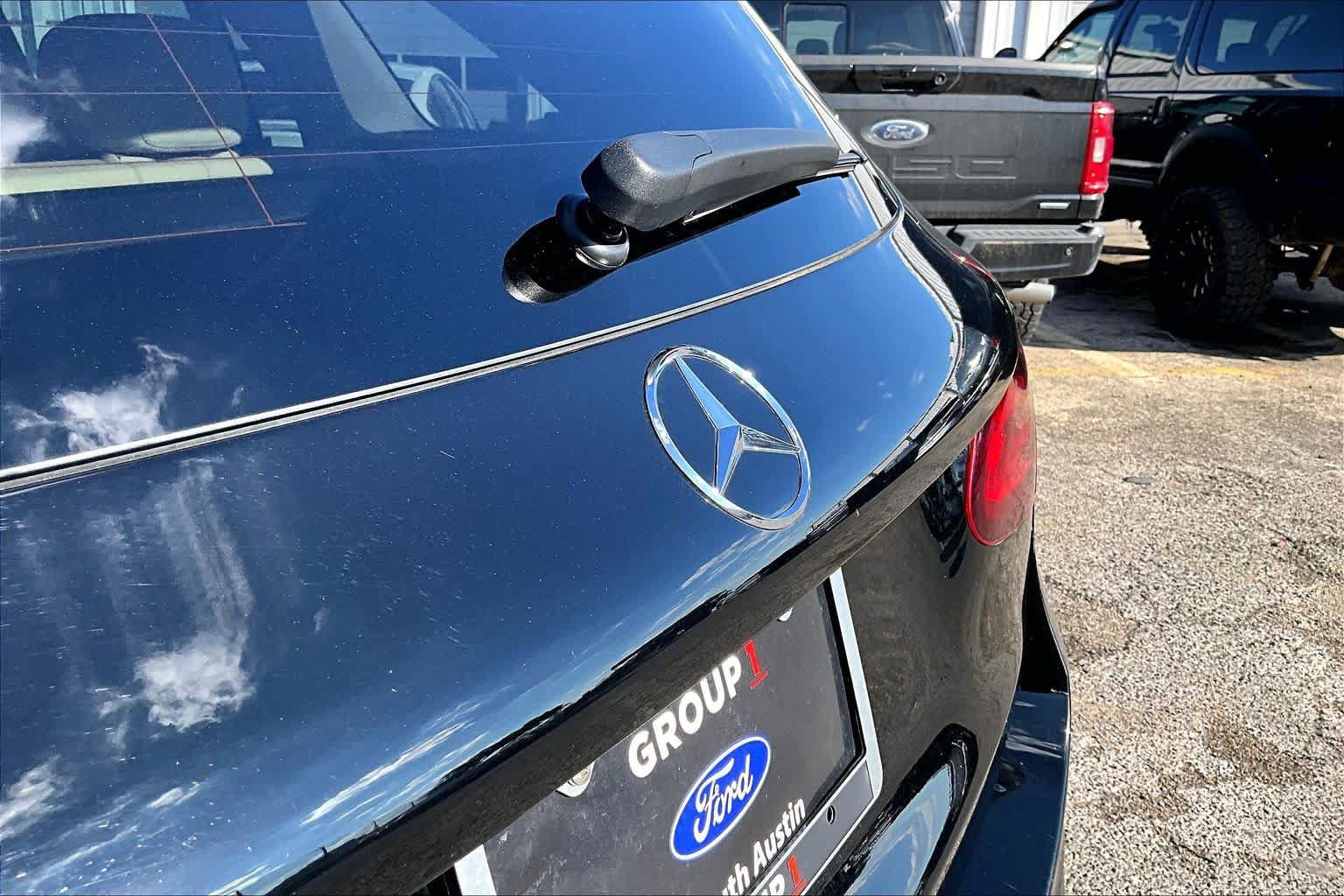 Used 2021 Mercedes-Benz GLC 300 image 33
