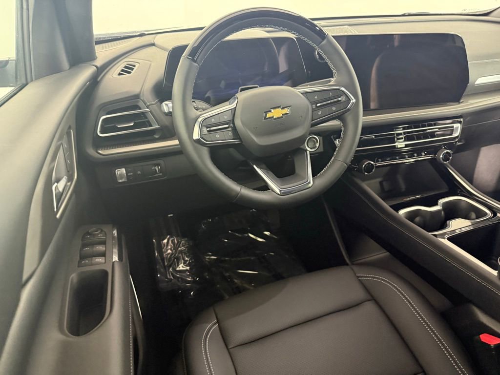 New 2025 Chevrolet Traverse LT w/ Enhanced Driving Package image 18