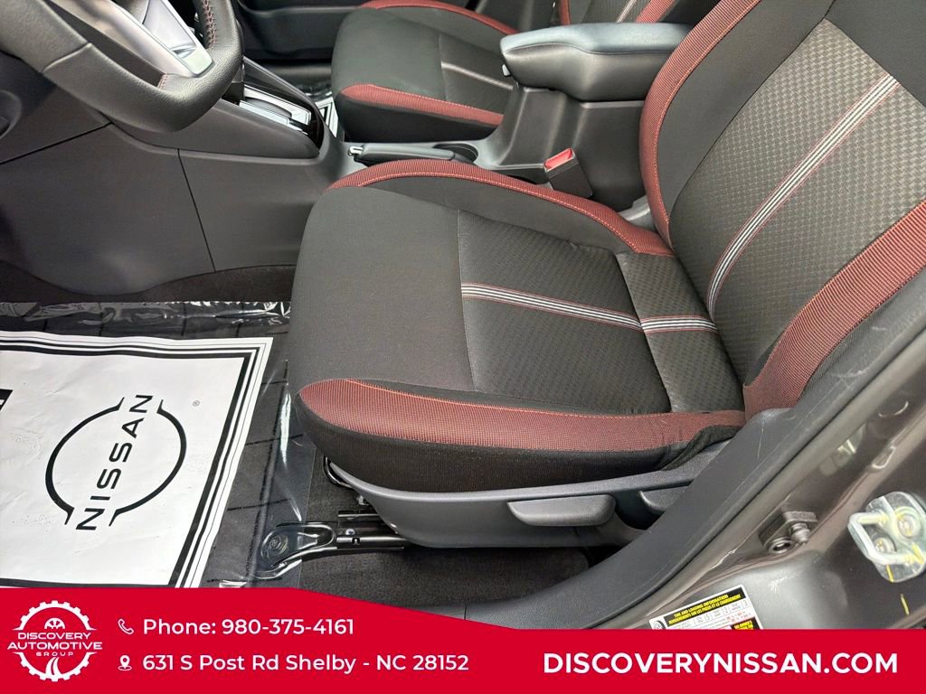 Certified 2025 Nissan Versa SR w/ Trunk Package image 13