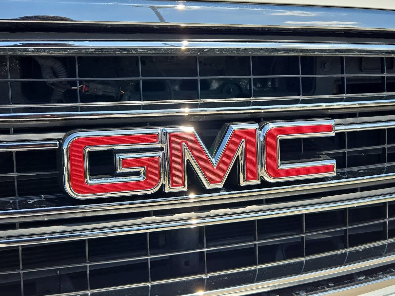 Used 2019 GMC Yukon SLT AWD/4WD image 11