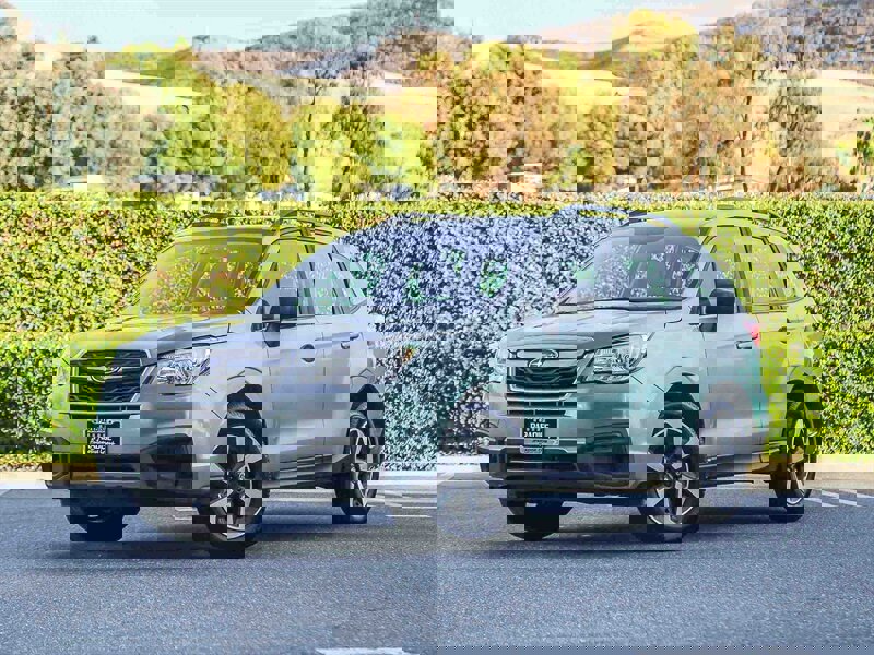 Used 2017 Subaru Forester 2.5i w/ Alloy Wheel Package