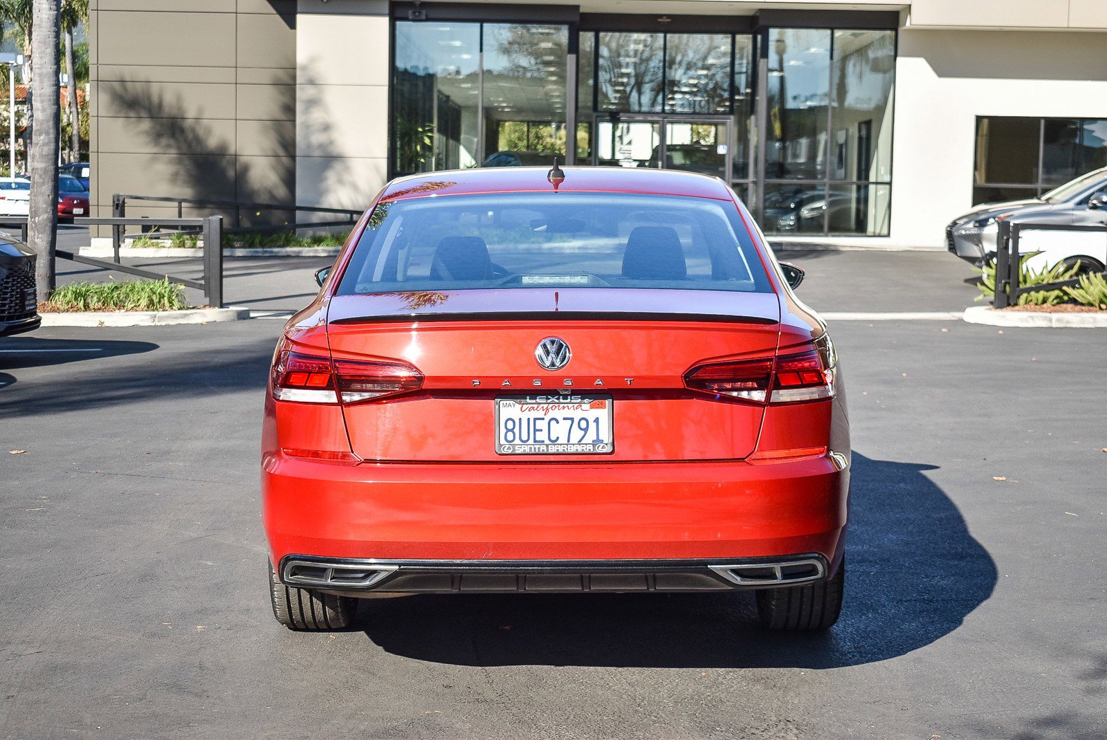 Used 2020 Volkswagen Passat 2.0T R-Line image 5