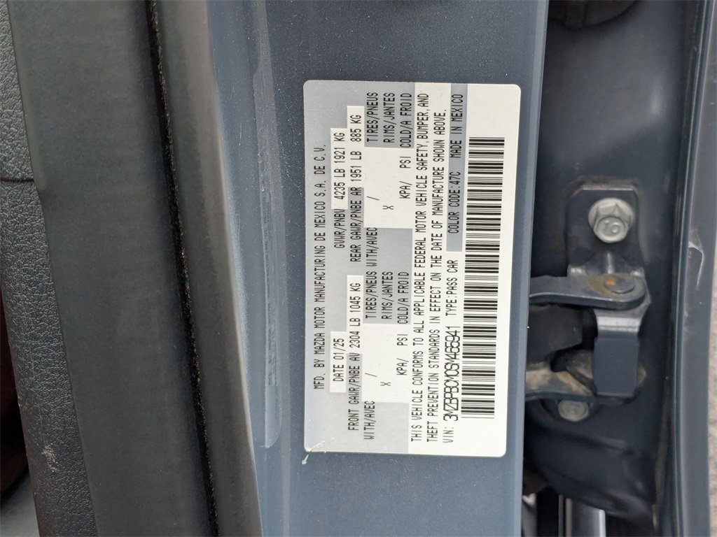 Used 2025 MAZDA MAZDA3 s image 39