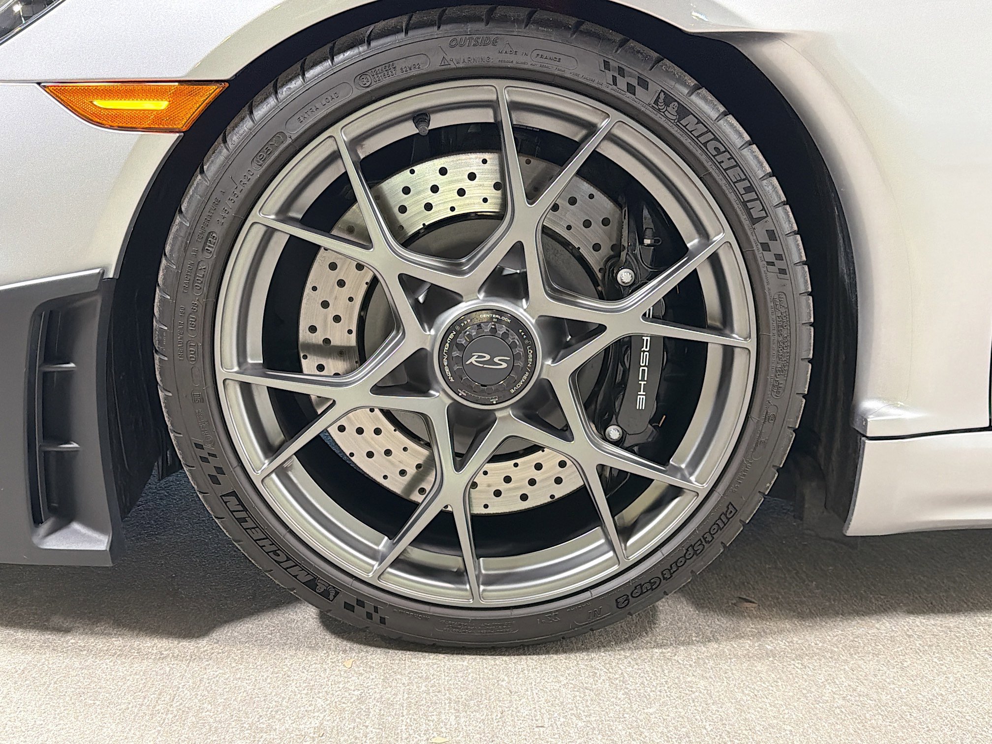 Used 2025 Porsche 718 Cayman GT4 RS w/ Chrono Package RWD image 37