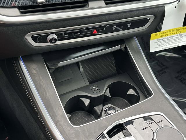 Certified 2025 BMW X5 xDrive50e w/ Premium Package image 35