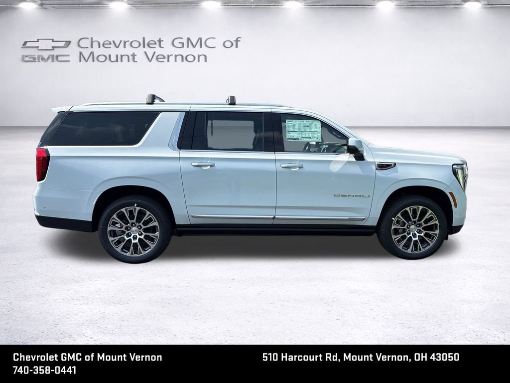 New 2026 GMC Yukon XL Denali w/ Denali Reserve Package AWD/4WD image 8