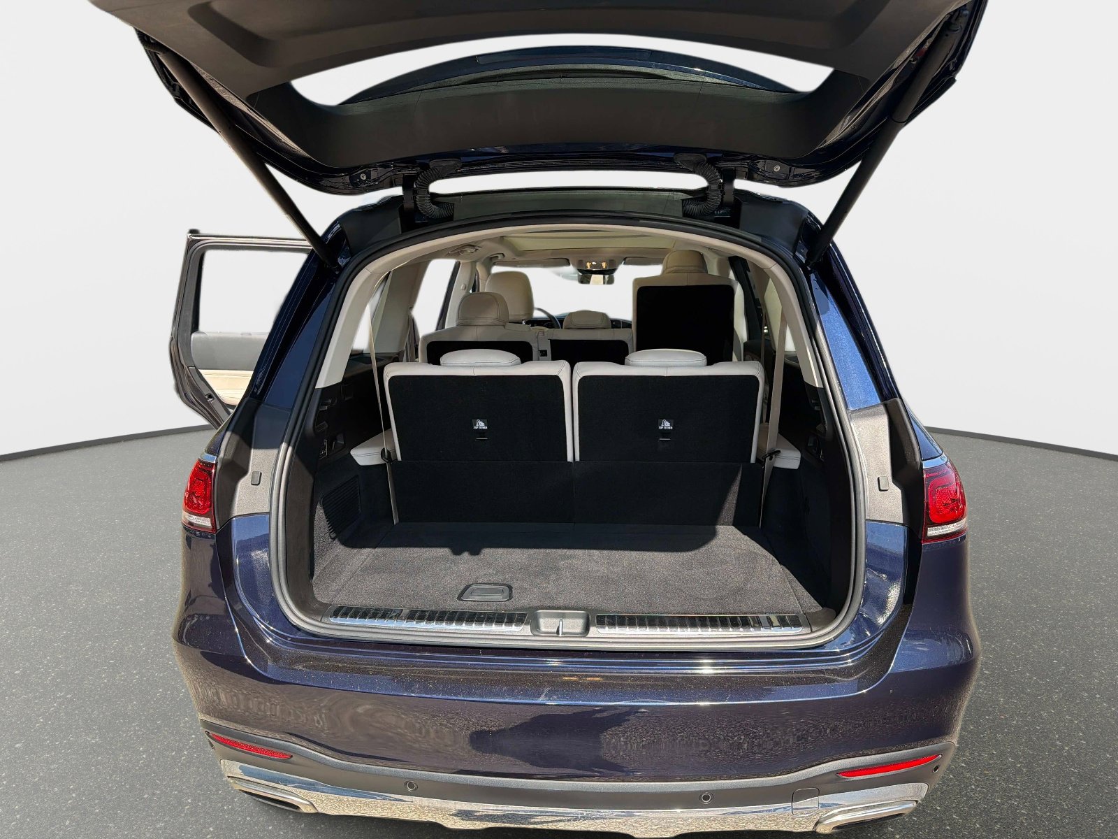 Certified 2021 Mercedes-Benz GLS 580 4MATIC image 10