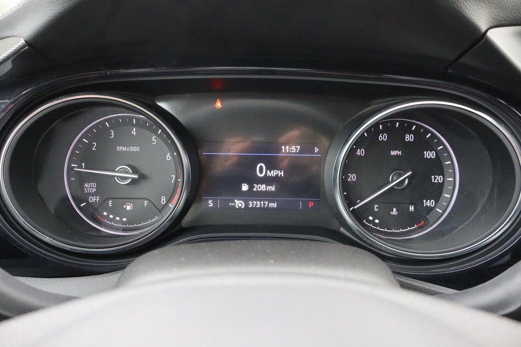 Used 2023 Buick Encore GX Select w/ Safety Package II image 35