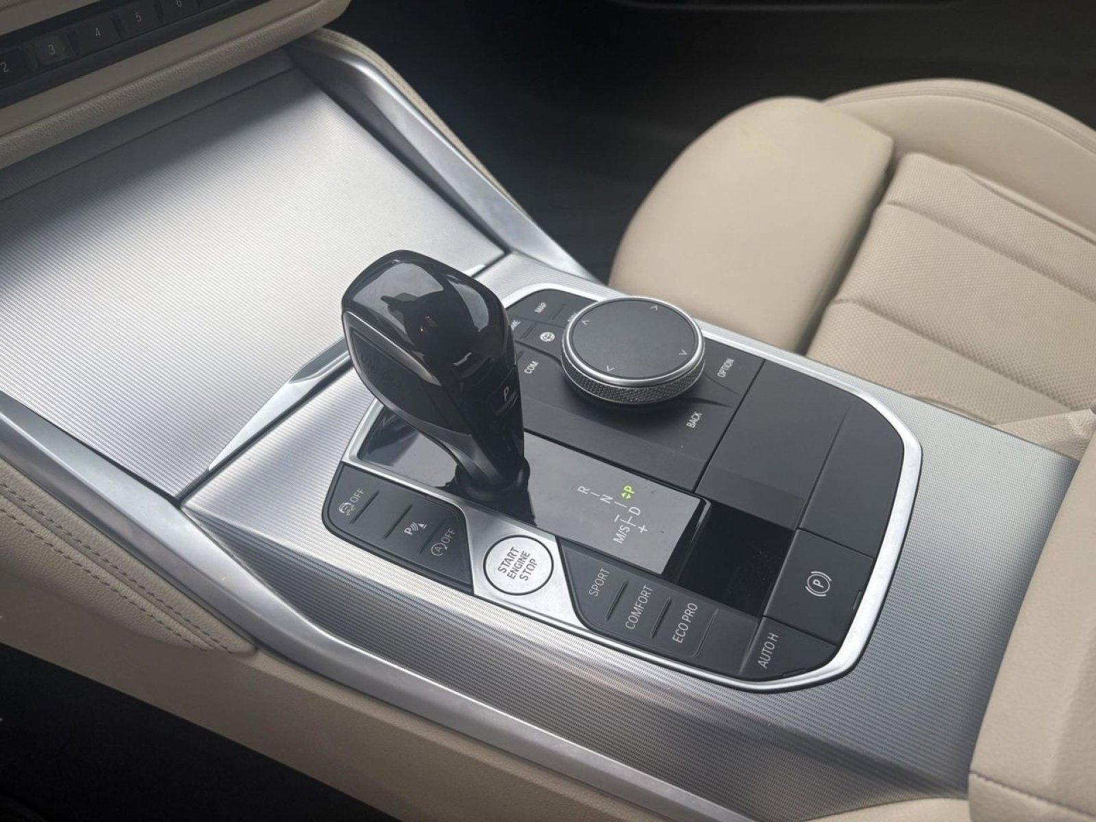 Used 2023 BMW 430i xDrive Coupe w/ M Sport Package image 11