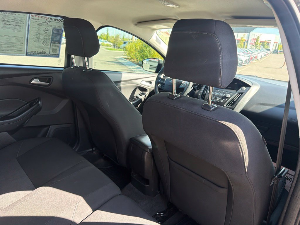 Used 2018 Ford Focus SE FWD image 16