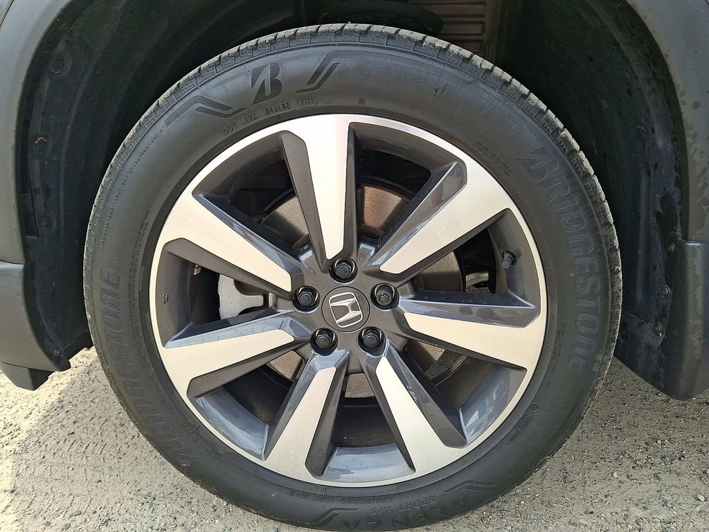 Used 2023 Honda Pilot Touring image 33