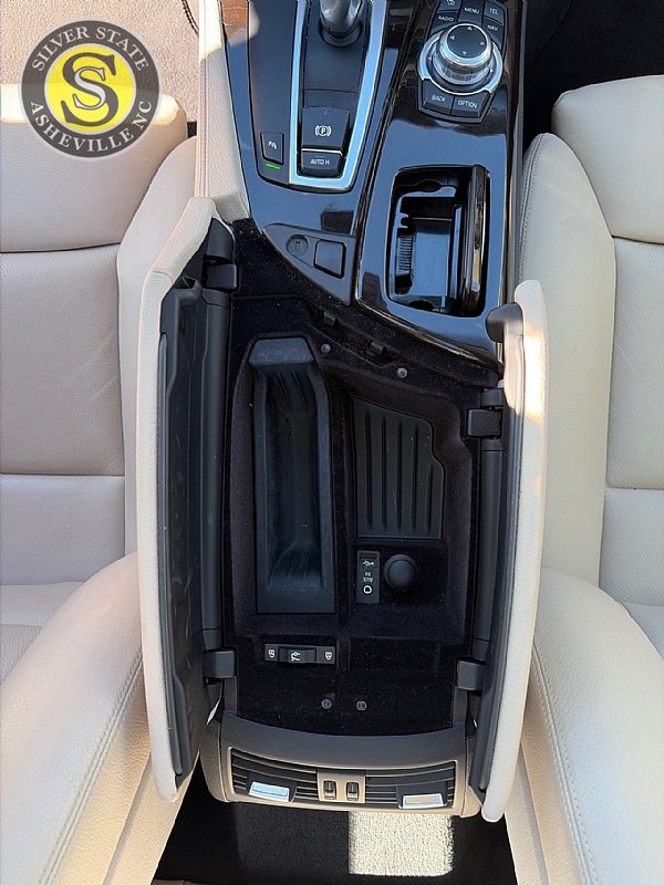 Used 2011 BMW 535i Sedan RWD image 22